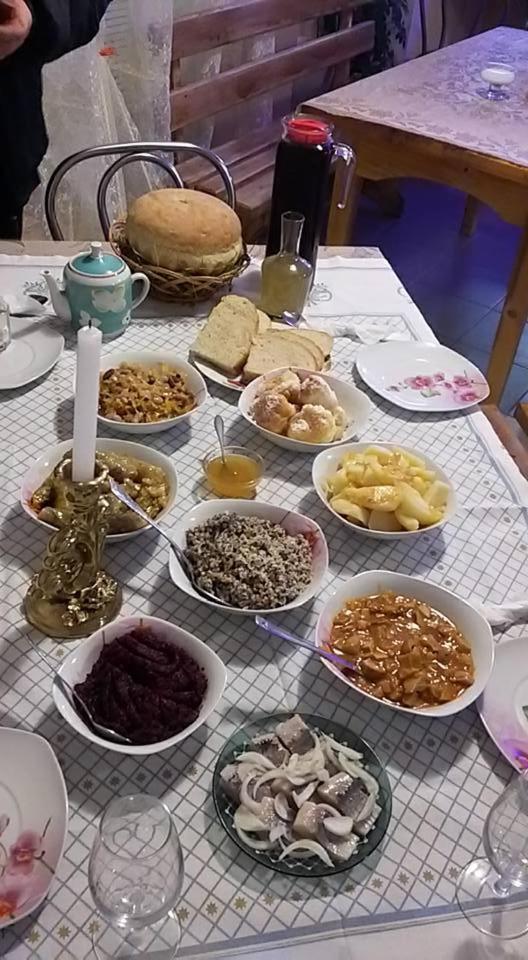 У Олега Hotell Verkhne-Studenyy Exteriör bild